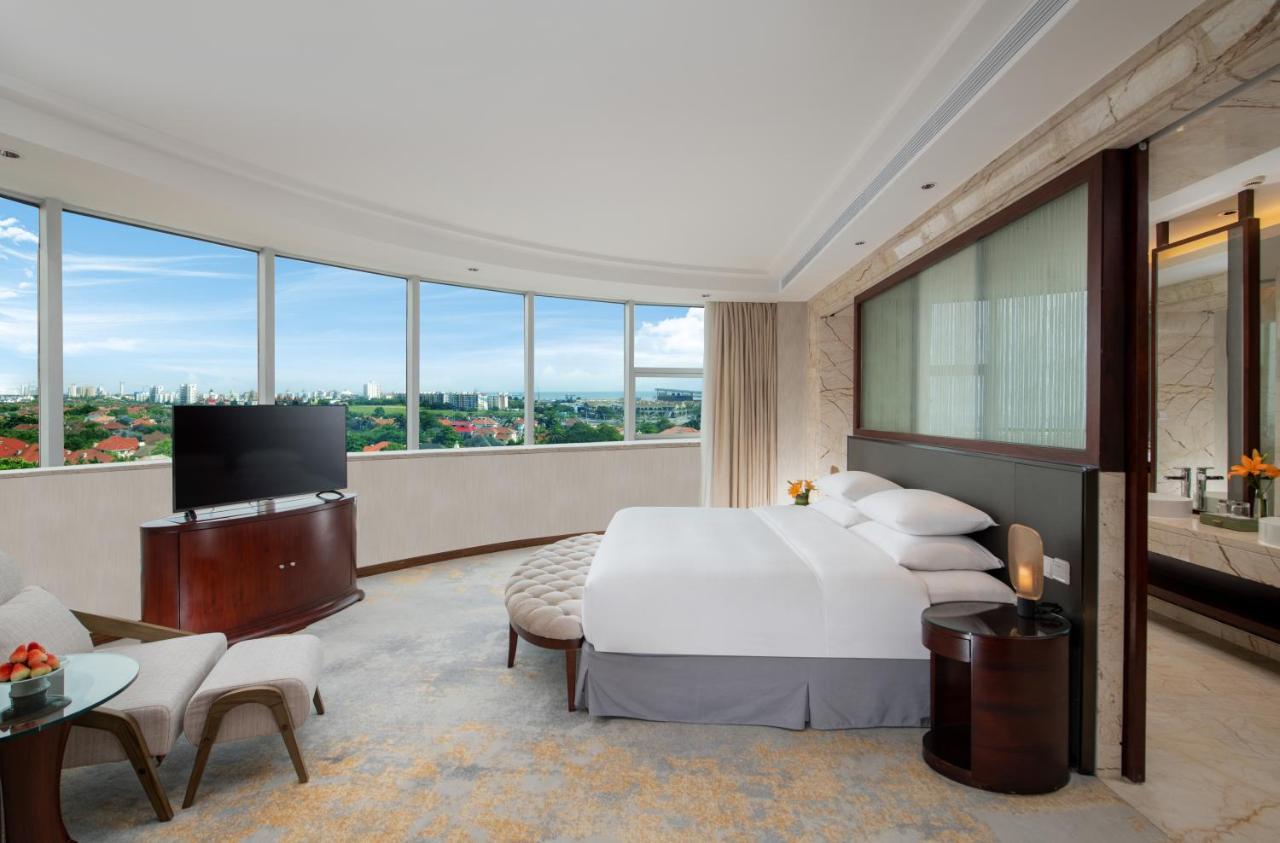 Golden Shining New Century Grand Hotel Bắc Hải Ngoại thất bức ảnh