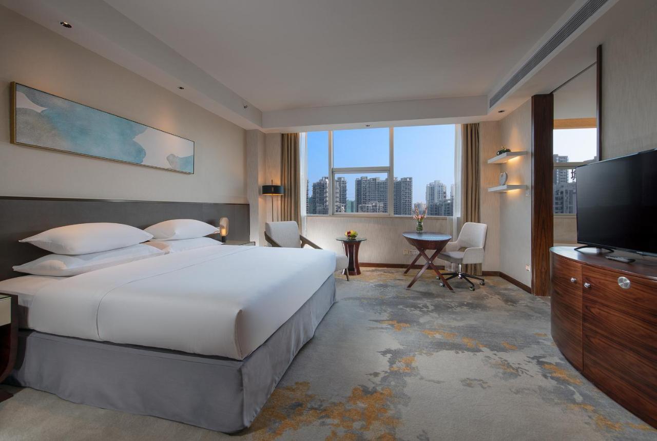 Golden Shining New Century Grand Hotel Bắc Hải Ngoại thất bức ảnh