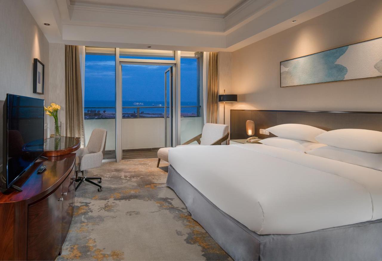 Golden Shining New Century Grand Hotel Bắc Hải Ngoại thất bức ảnh