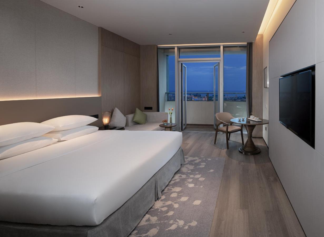 Golden Shining New Century Grand Hotel Bắc Hải Ngoại thất bức ảnh
